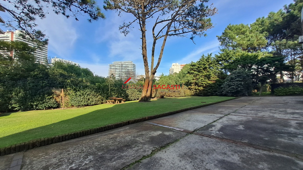 Apartamento ID.3794 - Apartamento en Aidy Grill- Punta del Este. Ref. 3968