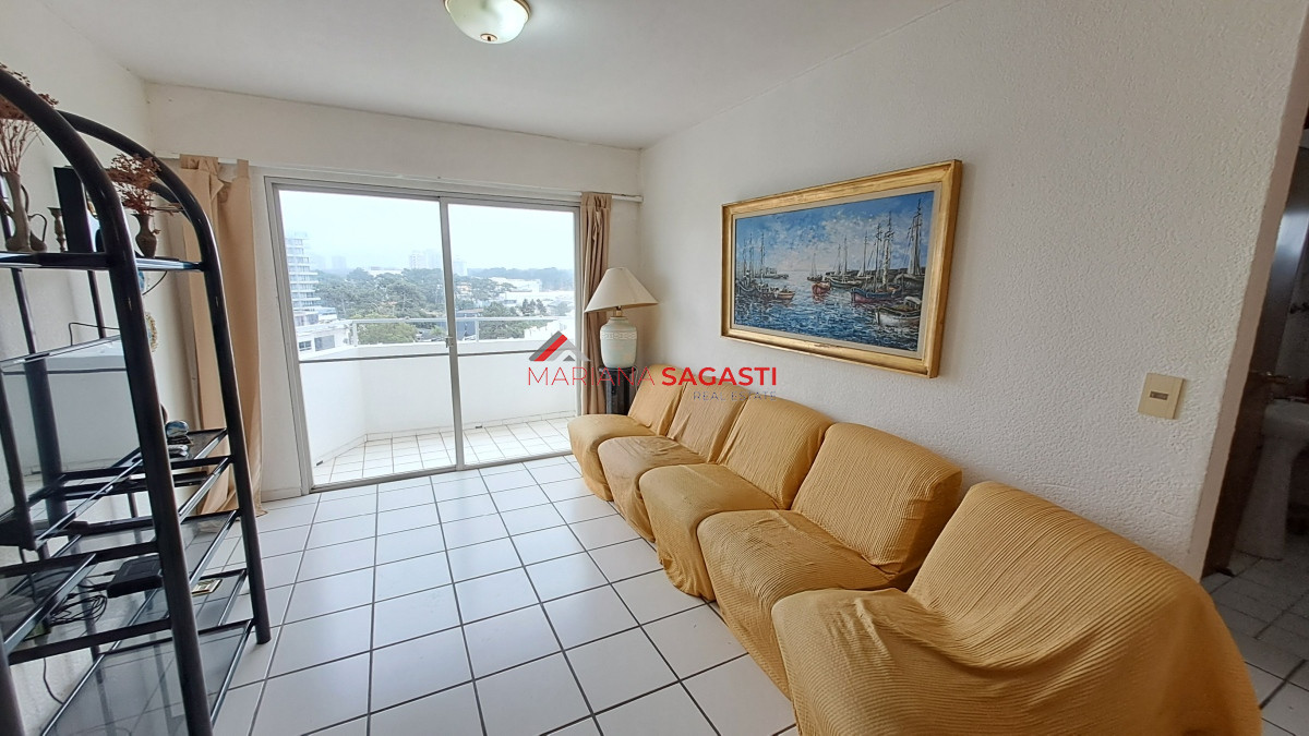 Apartamento ID.3793 - Apartamento en  Zona Aidy Grill Punta del Este Ref. 4787