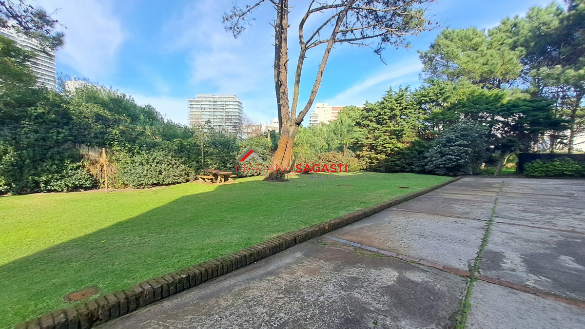 Apartamento ID.3794 - Apartamento en Aidy Grill- Punta del Este. Ref. 3968