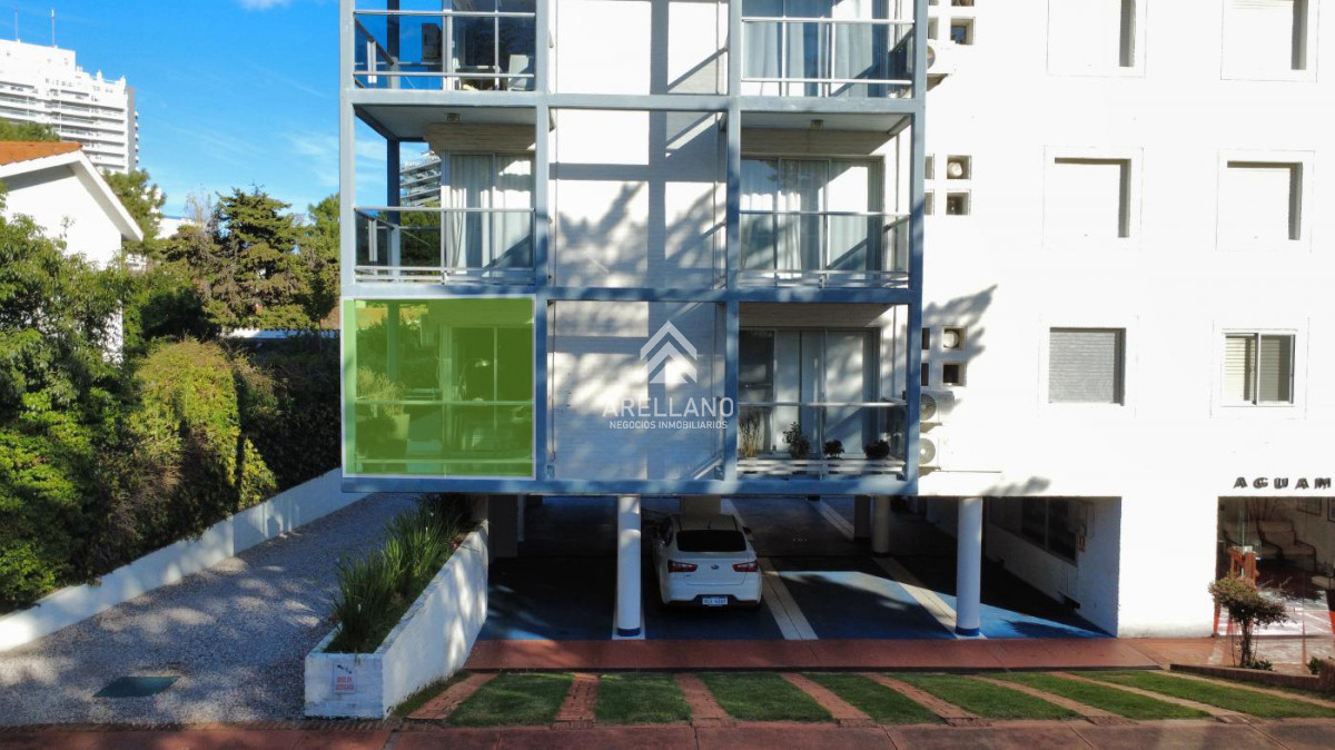 Apartamento ID.4818 - Apartamento en Venta Zona Aidy Grill 
