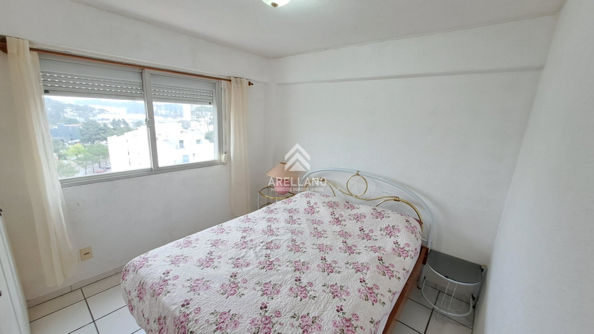 Apartamento ID.1211 - Venta Apartamento 2 dormitorios Zona Aidy Grill Punta del Este