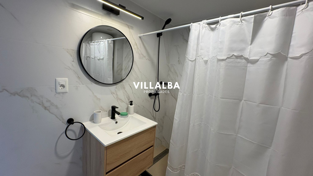 Apartamento ID.4330 - Apartamento En Venta - Zona Aidy Grill  Ref. 7449