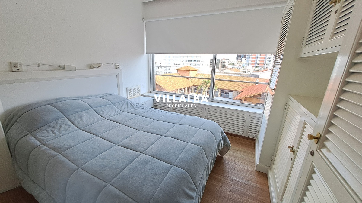 Apartamento ID.3333 - Apartamento en plena Península, Punta del Este. 