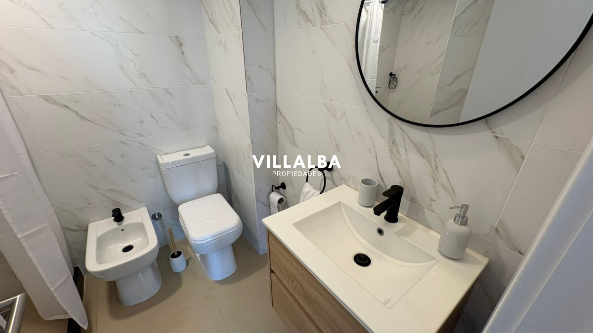 Apartamento ID.4330 - Apartamento En Venta - Zona Aidy Grill  Ref. 7449