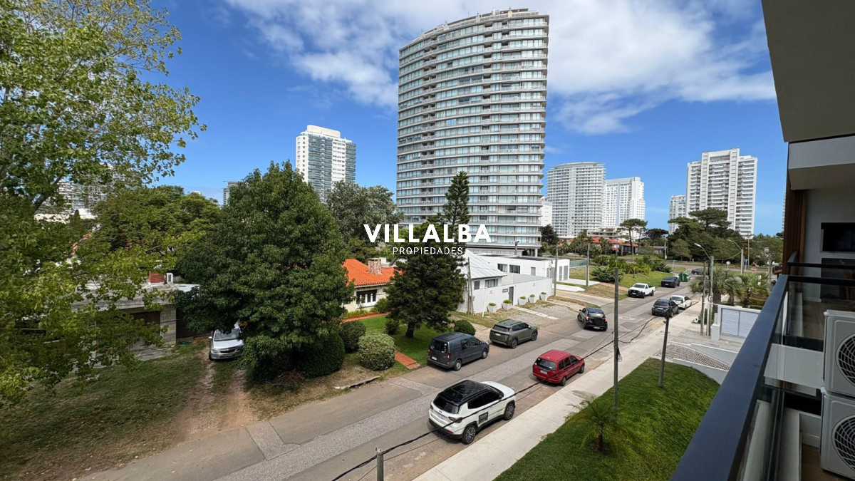 Apartamento ID.4330 - Apartamento En Venta - Zona Aidy Grill  Ref. 7449