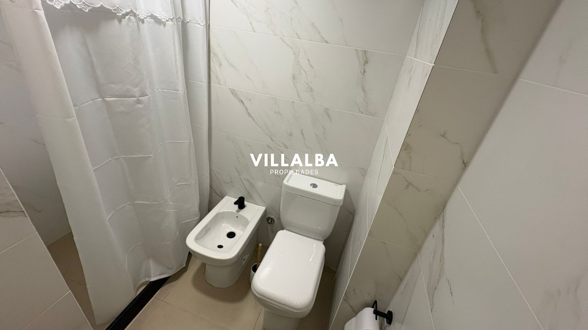 Apartamento ID.4330 - Apartamento En Venta - Zona Aidy Grill  Ref. 7449