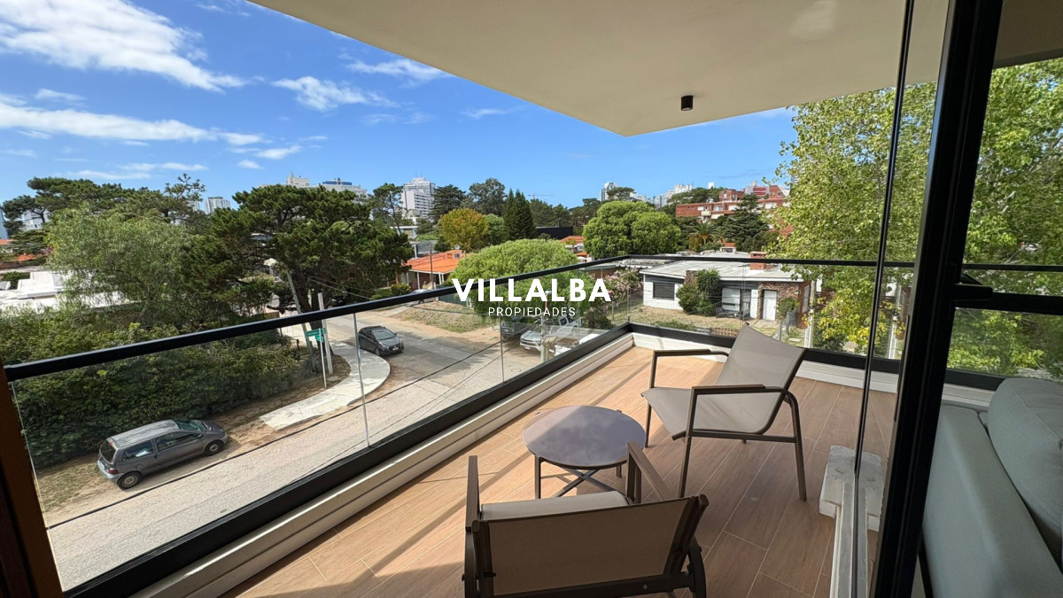 Apartamento ID.4330 - Apartamento En Venta - Zona Aidy Grill  Ref. 7449