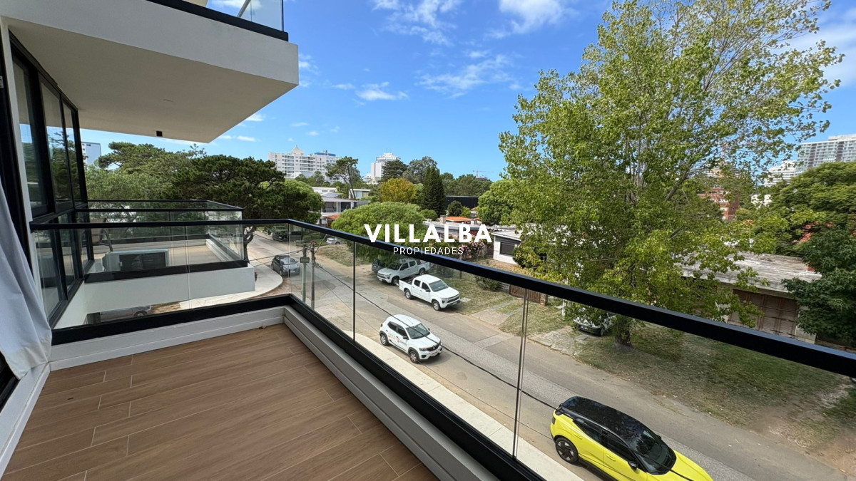 Apartamento ID.4330 - Apartamento En Venta - Zona Aidy Grill  Ref. 7449