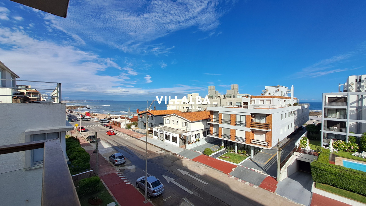 Apartamento ID.3379 - Apartamento en Península cera de Playa el Emir En Venta -  Zona Península Ref. 93