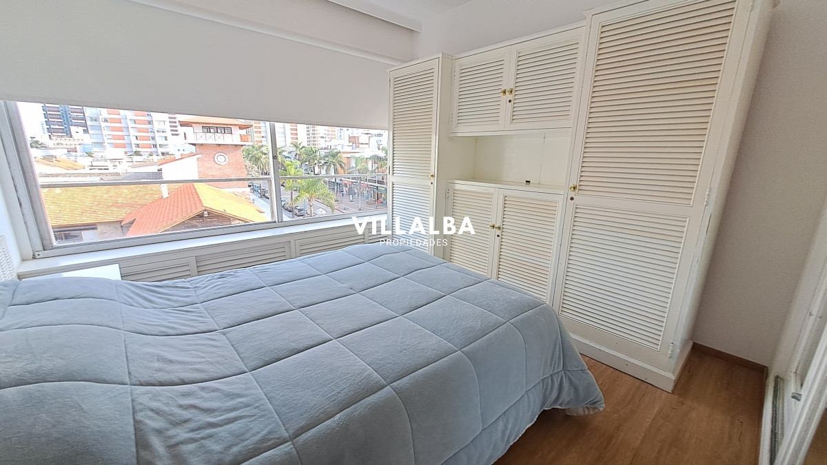 Apartamento ID.3333 - Apartamento en plena Península, Punta del Este. 