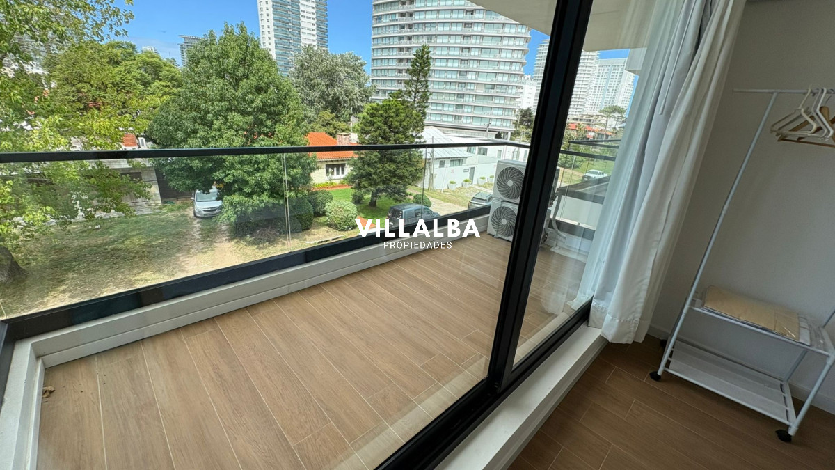 Apartamento ID.4330 - Apartamento En Venta - Zona Aidy Grill  Ref. 7449