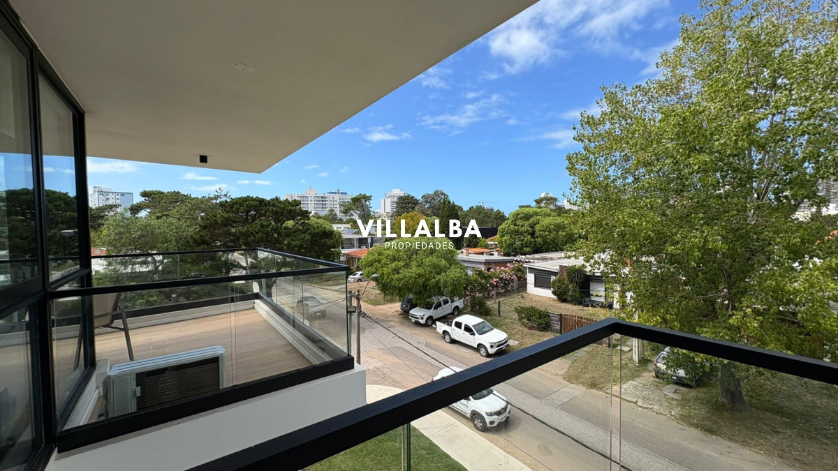 Apartamento ID.4330 - Apartamento En Venta - Zona Aidy Grill  Ref. 7449