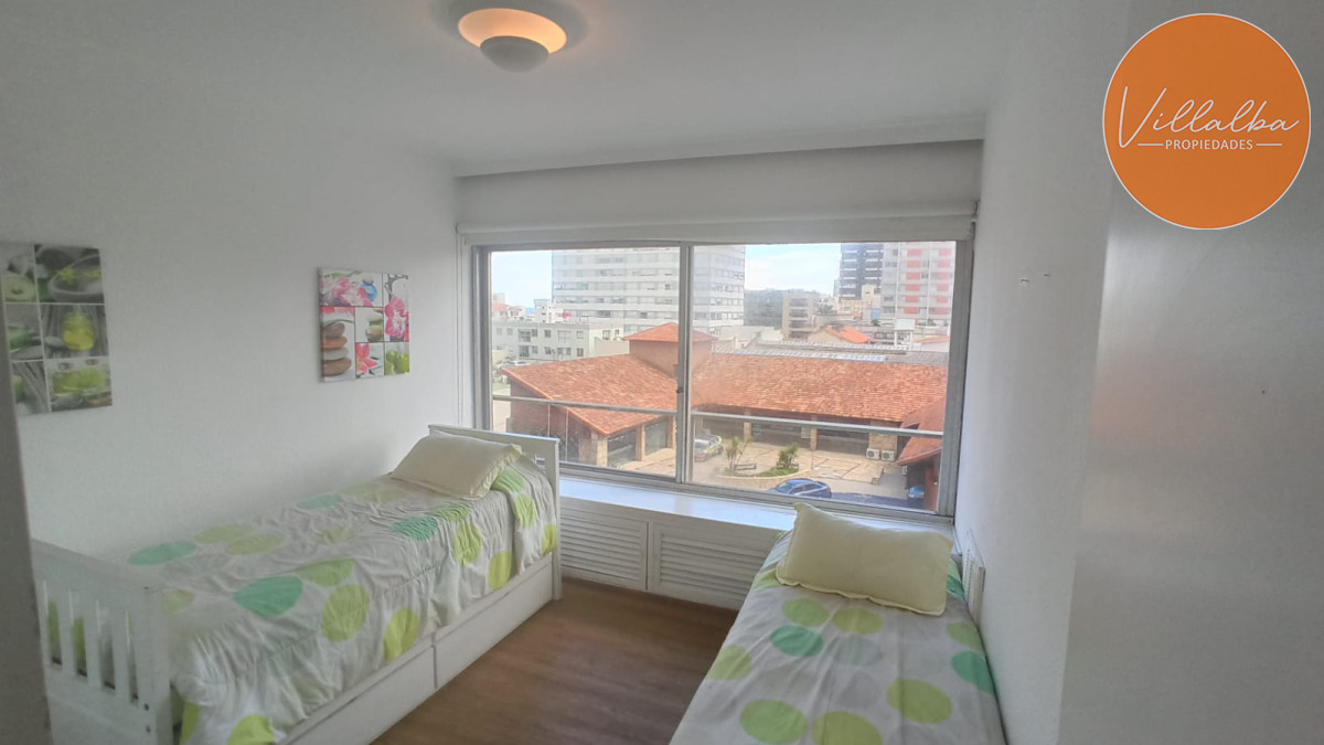 Apartamento ID.3333 - Apartamento en plena Península, Punta del Este. 
