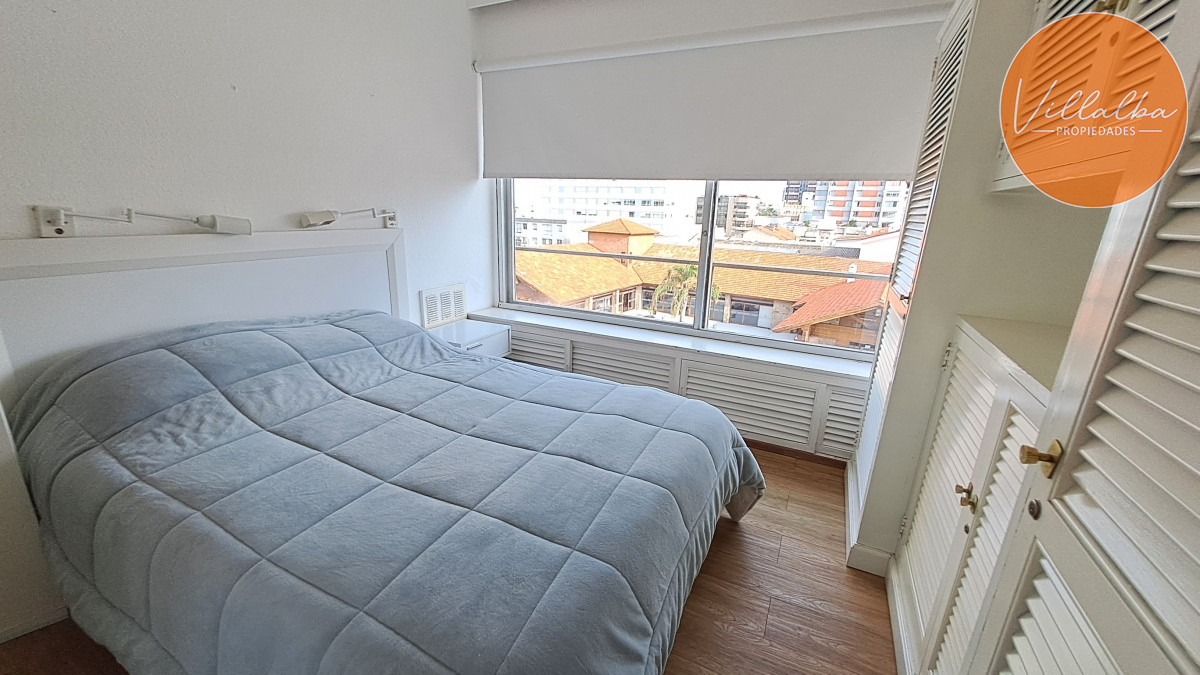 Apartamento ID.3333 - Apartamento en plena Península, Punta del Este. 