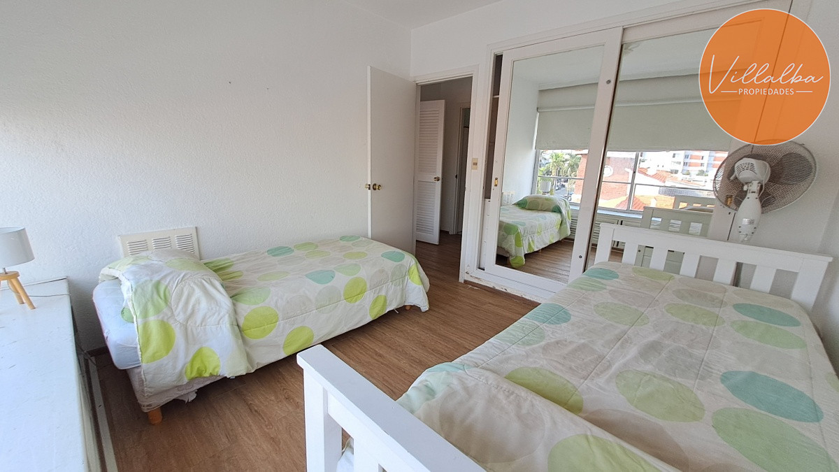 Apartamento ID.3333 - Apartamento en plena Península, Punta del Este. 