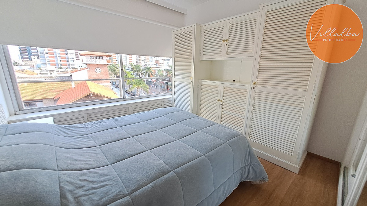 Apartamento ID.3333 - Apartamento en plena Península, Punta del Este. 