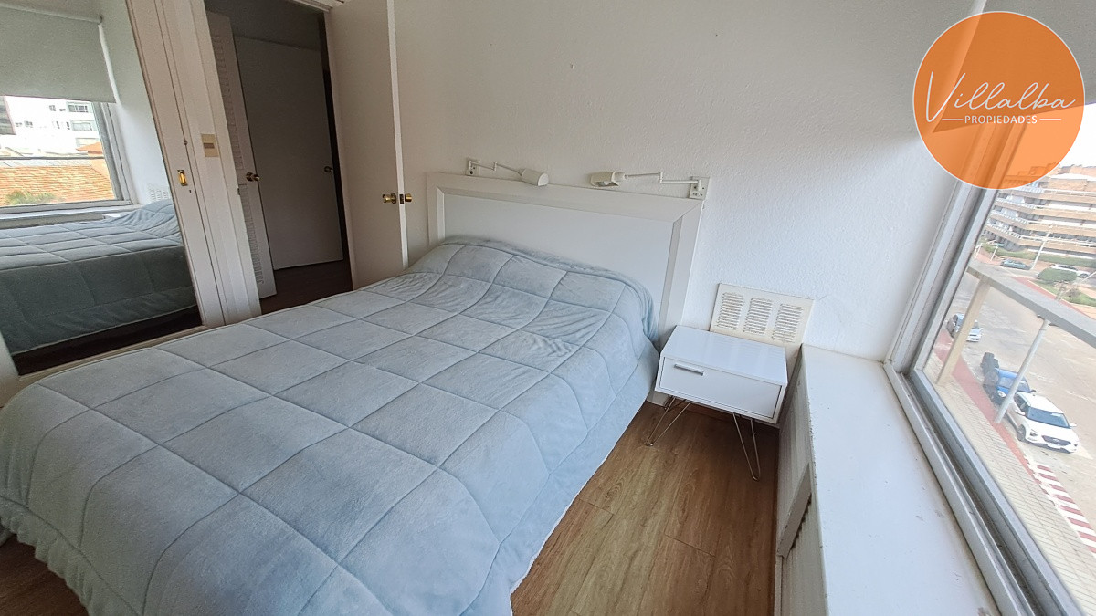 Apartamento ID.3333 - Apartamento en plena Península, Punta del Este. 