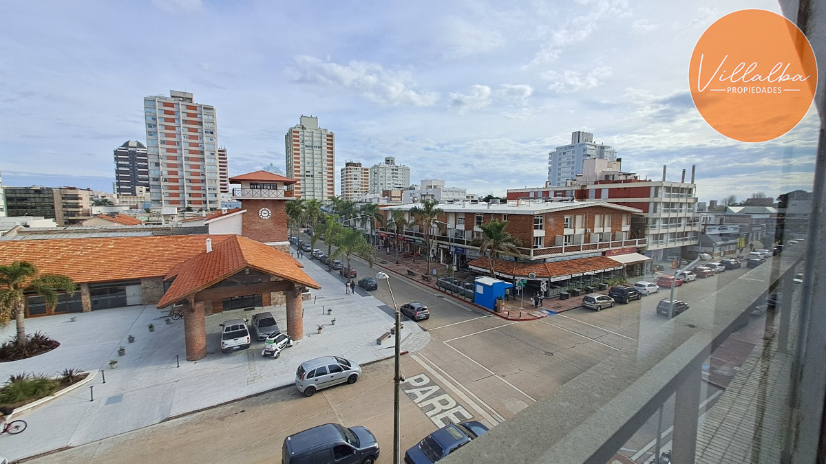 Apartamento ID.3333 - Apartamento en plena Península, Punta del Este. 