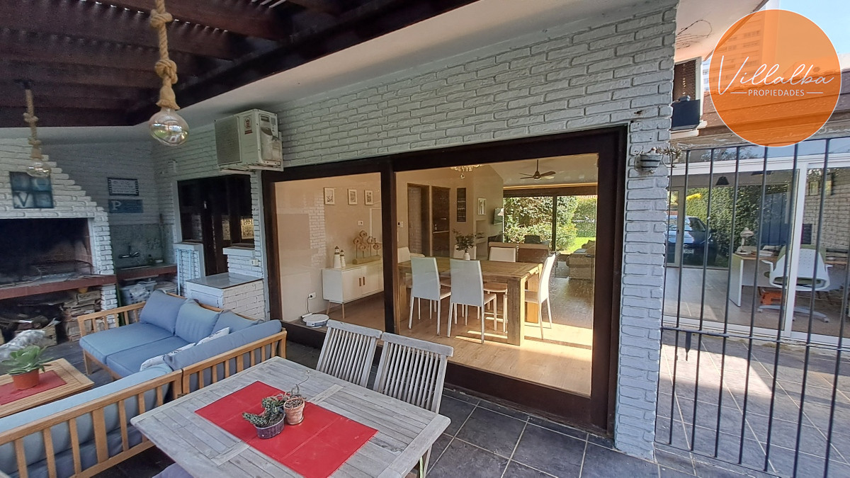 Apartamento ID.3206 - Chalet En Alquiler de Temporada-  Zona Mansa Ref. 6773