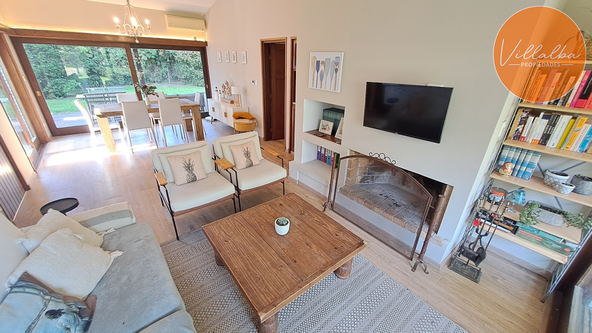 Apartamento ID.3206 - Chalet En Alquiler de Temporada-  Zona Mansa Ref. 6773