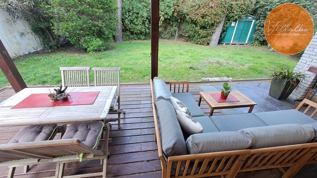 Apartamento ID.3206 - Chalet En Alquiler de Temporada-  Zona Mansa Ref. 6773