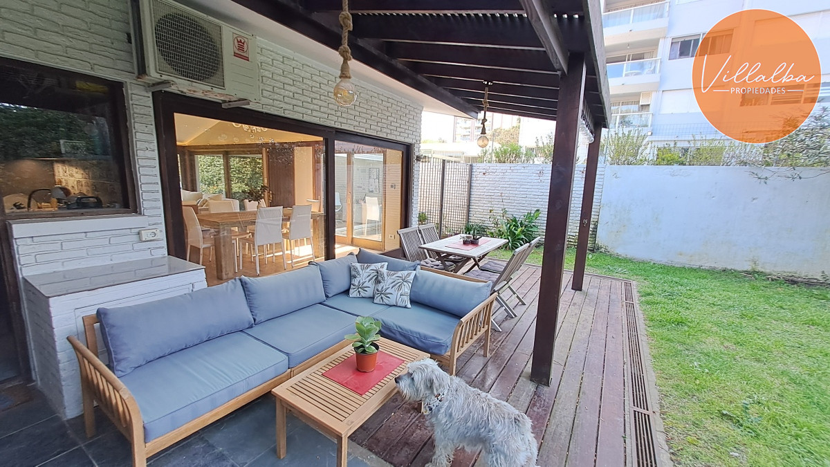 Apartamento ID.3206 - Chalet En Alquiler de Temporada-  Zona Mansa Ref. 6773