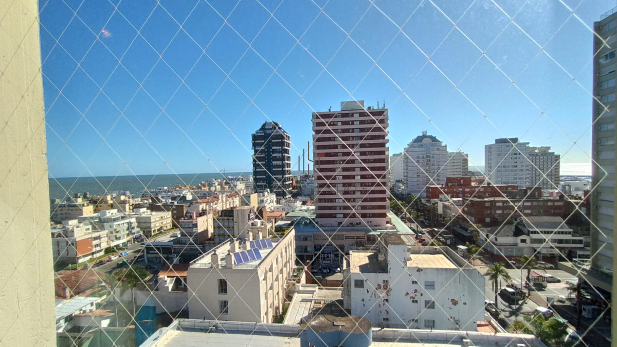 Apartamento ID.3105 - Apartamento en venta en Punta del Este - Península Ref. 5458