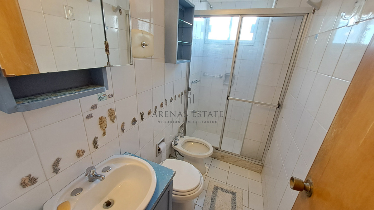 Apartamento ID.3104 - Apartamento en Península cera de Playa el Emir En Venta -  Zona Península Ref. 93