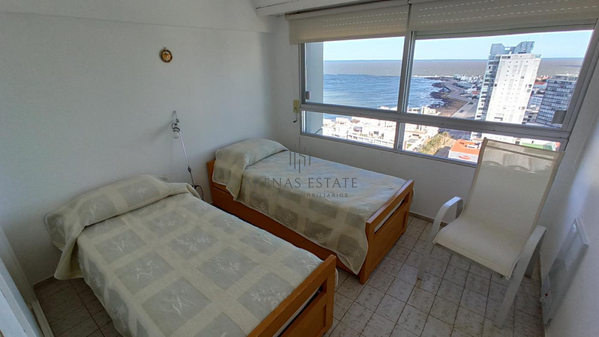 Apartamento ID.2335 - Apartamento en Venta - Península!! Ref. 4115