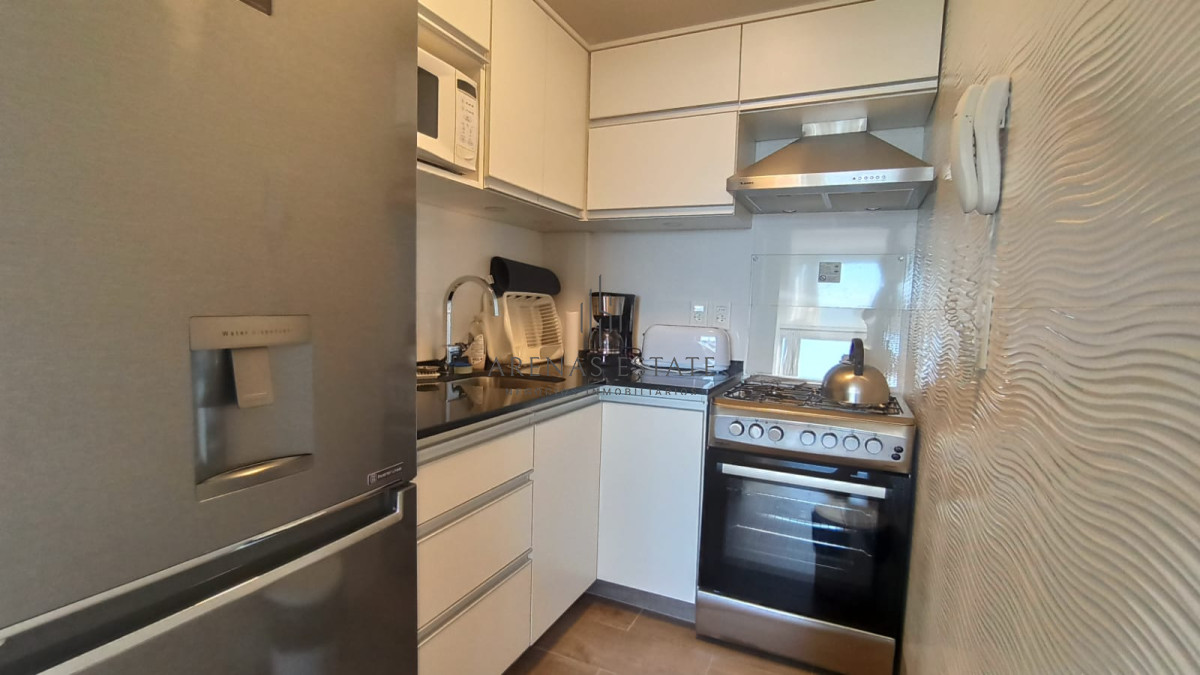 Apartamento ID.3105 - Apartamento en venta en Punta del Este - Península Ref. 5458