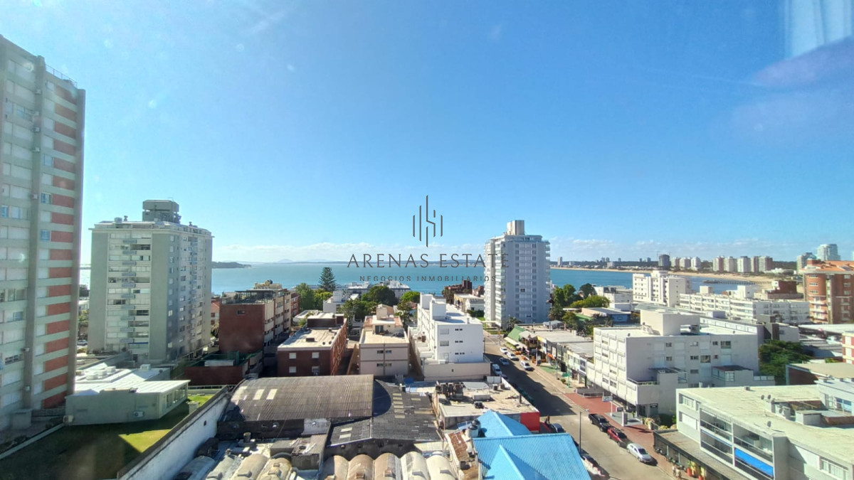 Apartamento ID.3105 - Apartamento en venta en Punta del Este - Península Ref. 5458