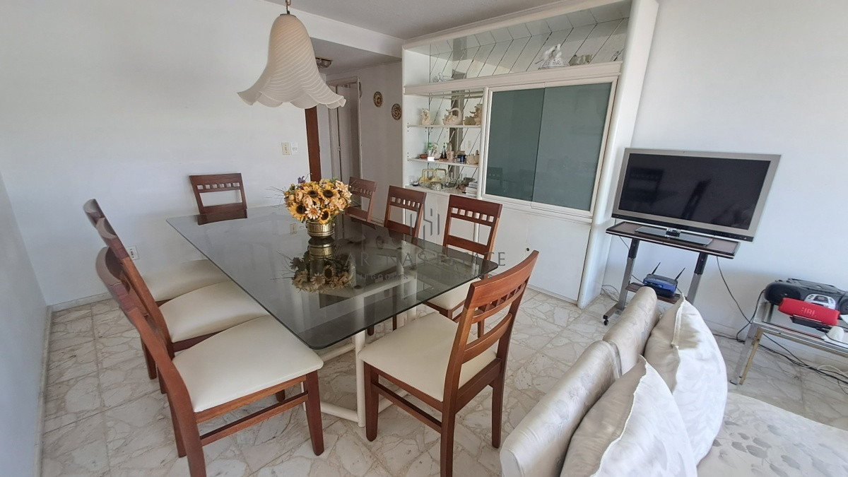 Apartamento ID.3176 - Apartamento en Venta  - Zona Península. Ref. 5781