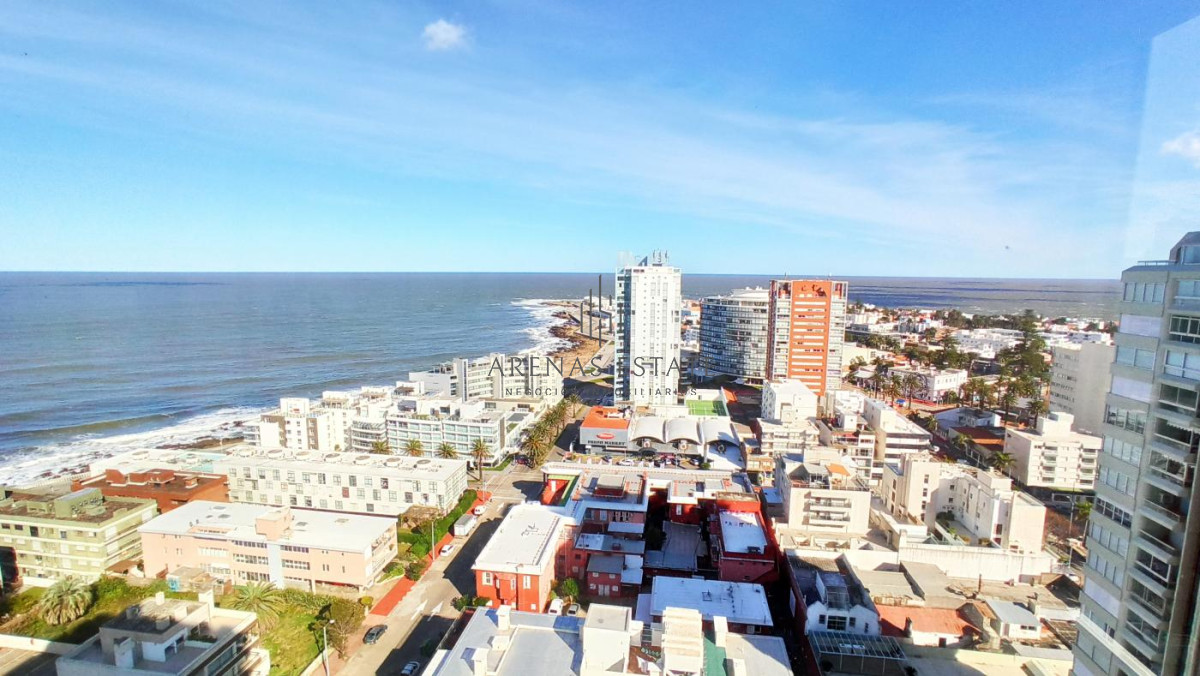 Apartamento ID.2335 - Apartamento en Venta - Península!! Ref. 4115