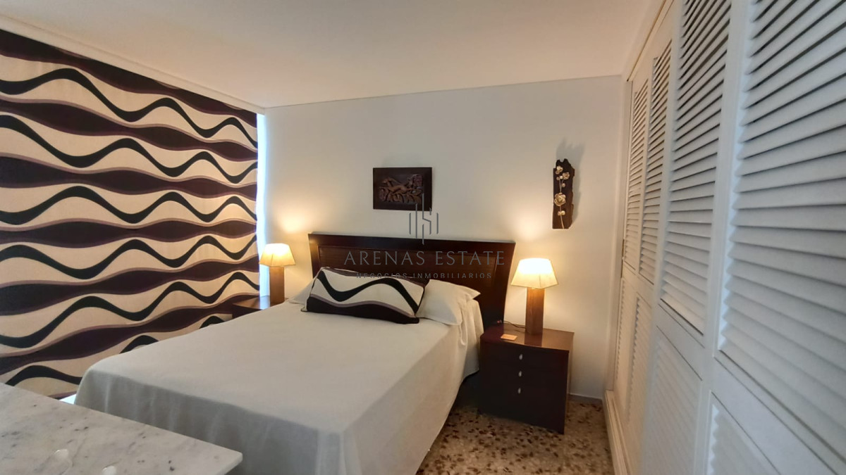Apartamento ID.3105 - Apartamento en venta en Punta del Este - Península Ref. 5458