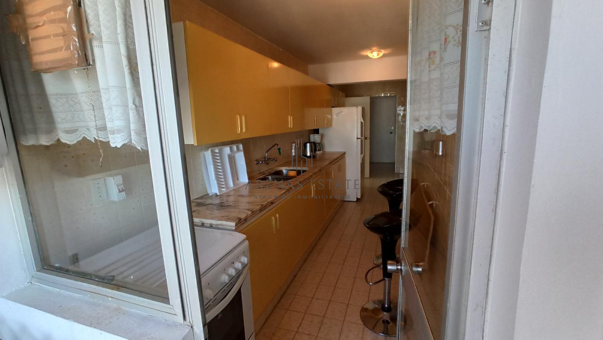 Apartamento ID.2335 - Apartamento en Venta - Península!! Ref. 4115