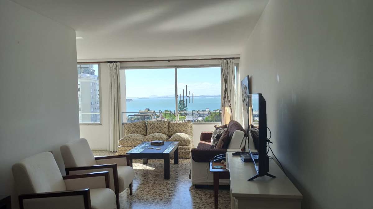 Apartamento ID.3105 - Apartamento en venta en Punta del Este - Península Ref. 5458