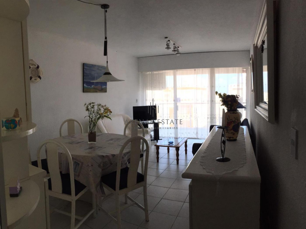 Apartamento ID.3104 - Apartamento en Península cera de Playa el Emir En Venta -  Zona Península Ref. 93