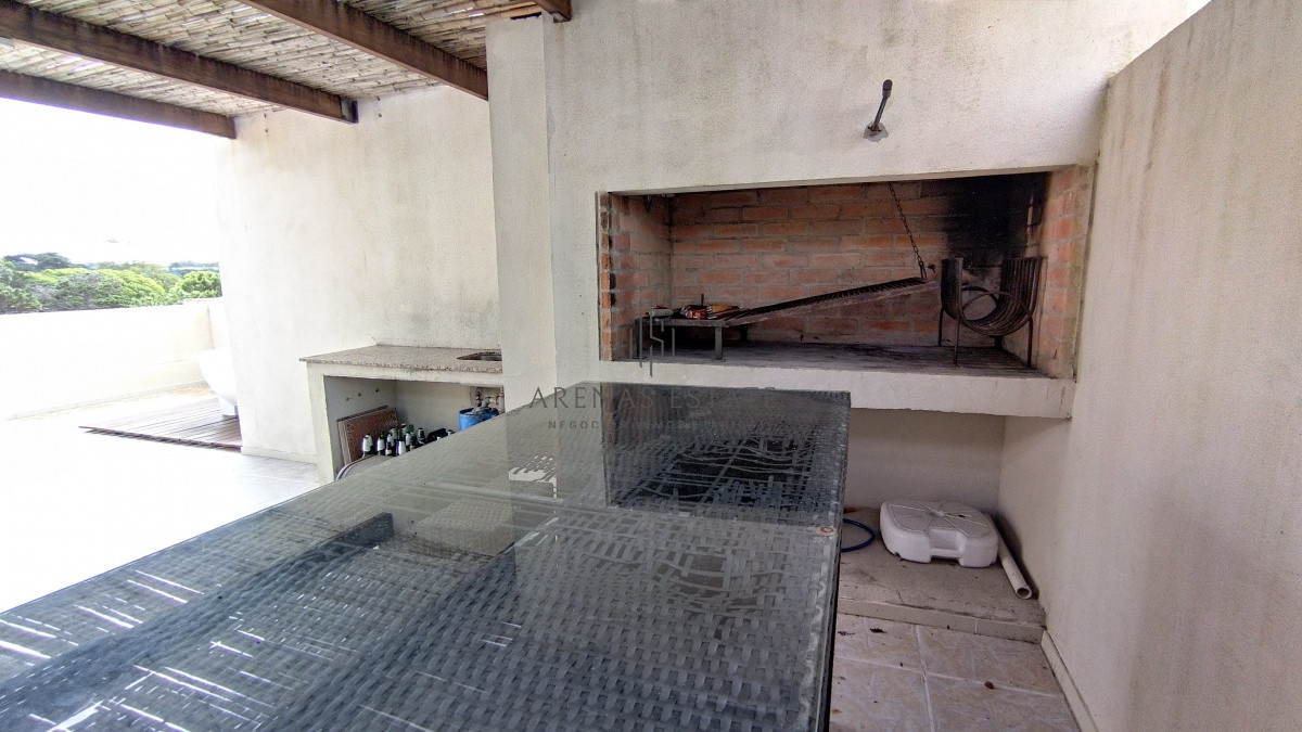 Apartamento ID.3325 - Apartamento En Venta - Zona Mansa Ref. 5805