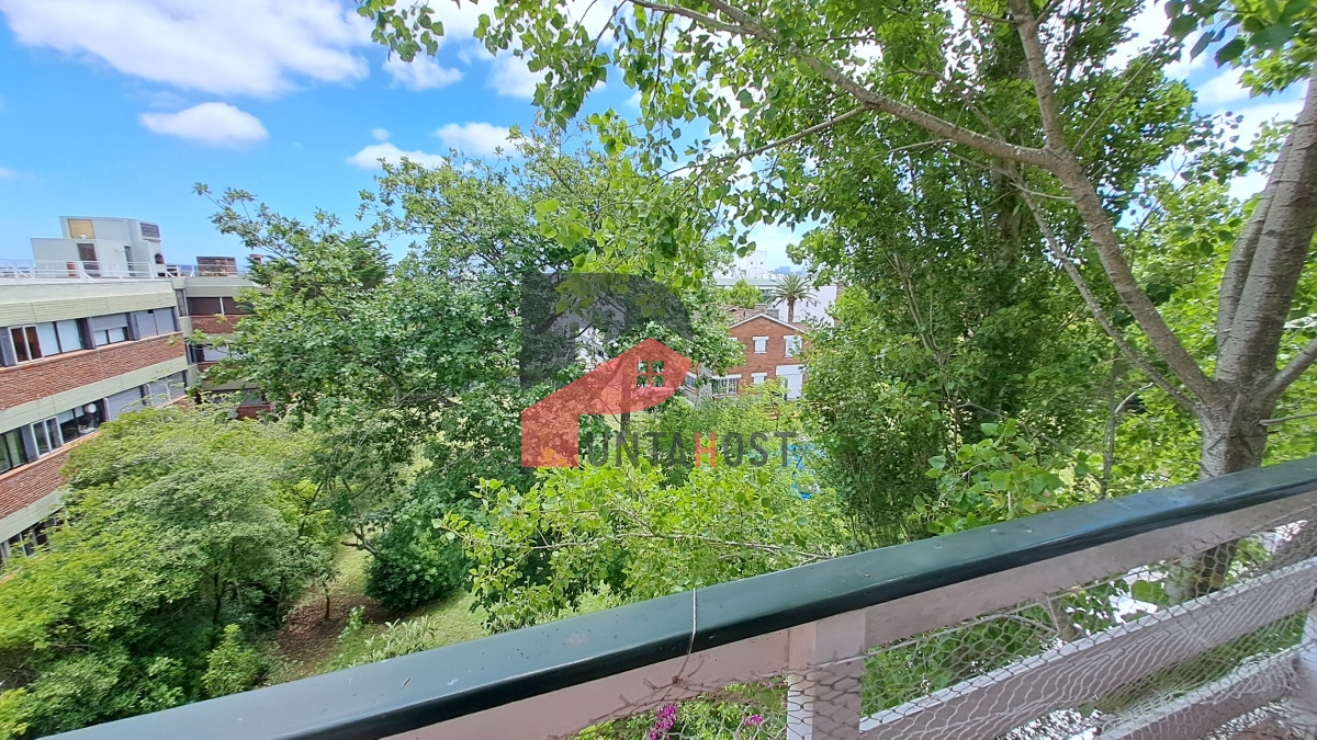 Apartamento ID.225 - Apartamento En Alquiler de Temporada - Zona Península Ref. 6346