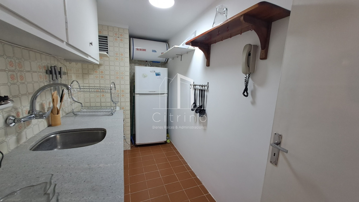 Apartamento ID.803 - Apartamento en Alquiler Anual - Zona Roosevelt Ref. 6452