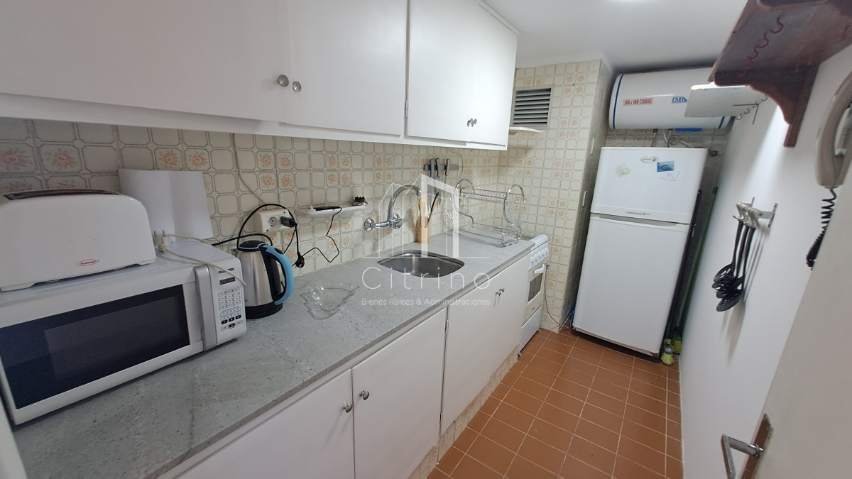 Apartamento ID.803 - Apartamento en Alquiler Anual - Zona Roosevelt Ref. 6452