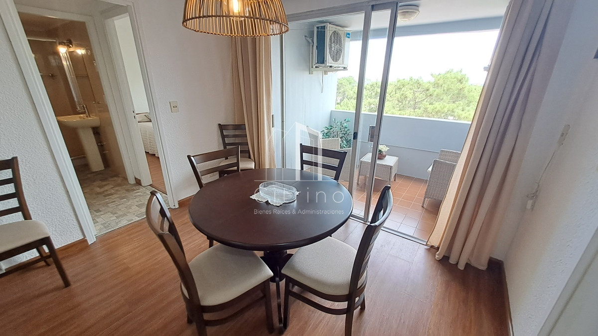 Apartamento ID.803 - Apartamento en Alquiler Anual - Zona Roosevelt Ref. 6452
