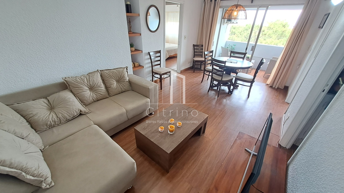 Apartamento ID.803 - Apartamento en Alquiler Anual - Zona Roosevelt Ref. 6452