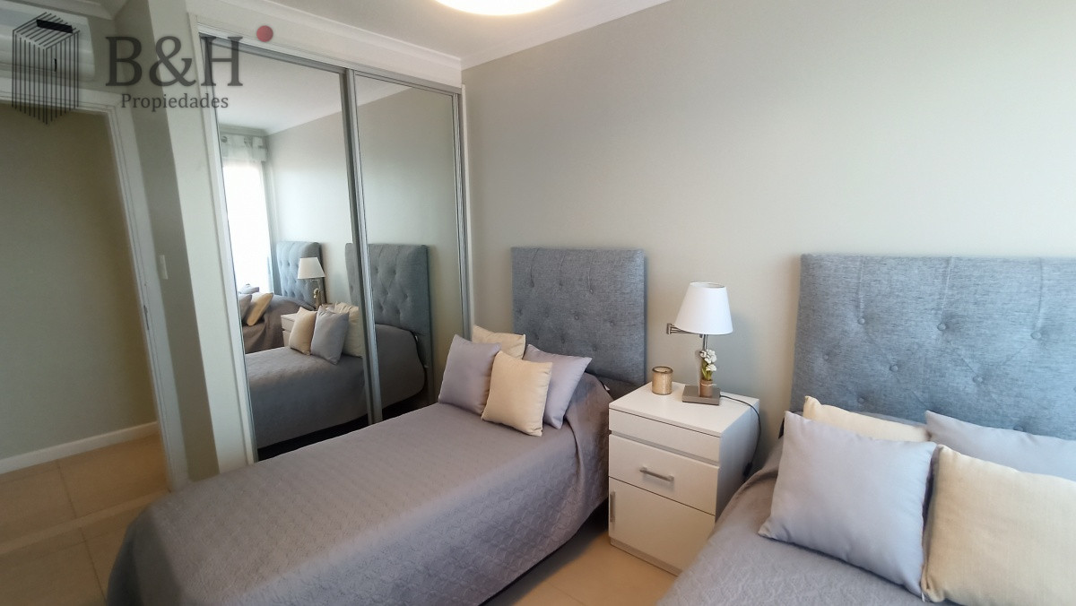 Apartamento ID.845 - Apartamento en alquiler - Península Ref. 4933