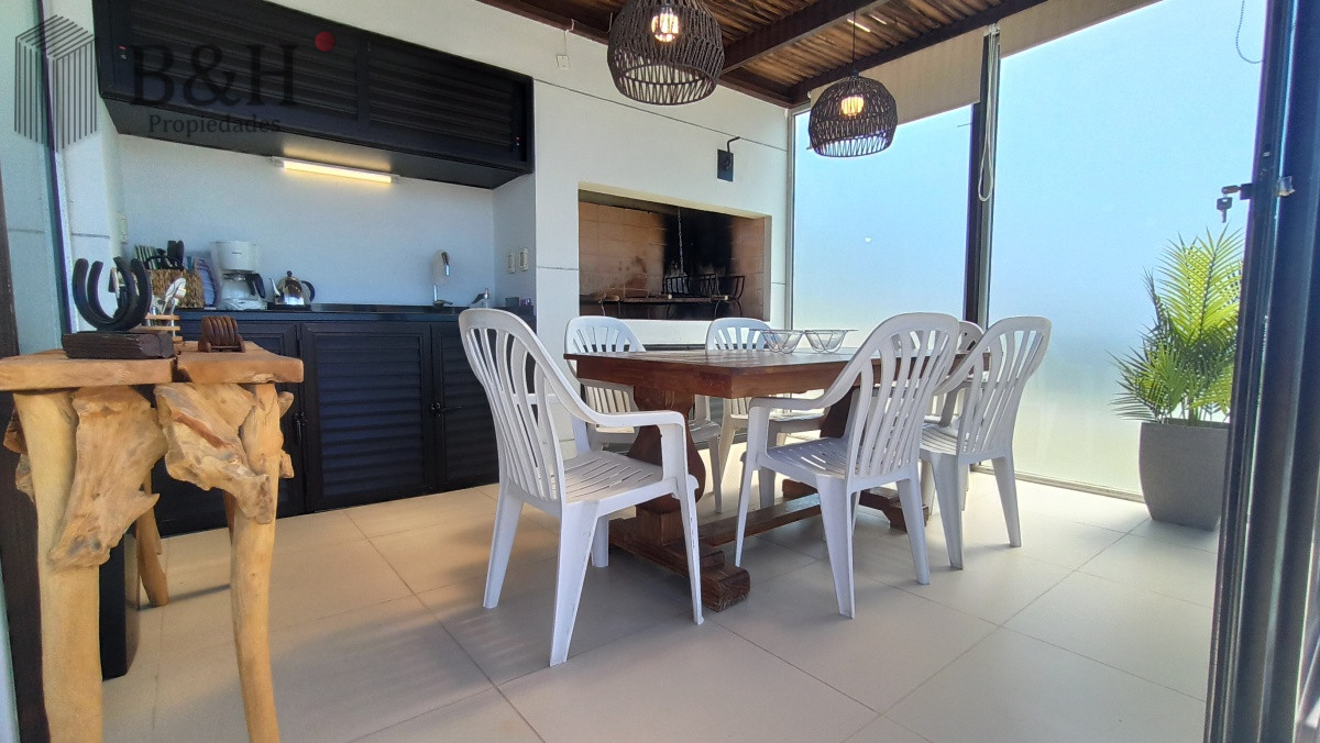 Apartamento ID.845 - Apartamento en alquiler - Península Ref. 4933