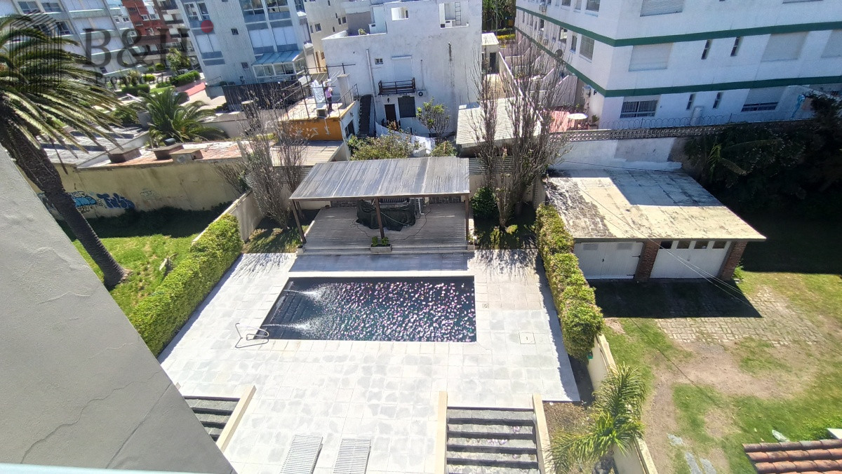 Apartamento ID.845 - Apartamento en alquiler - Península Ref. 4933