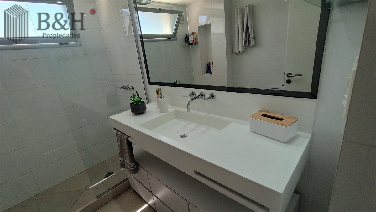 Apartamento ID.845 - Apartamento en alquiler - Península Ref. 4933