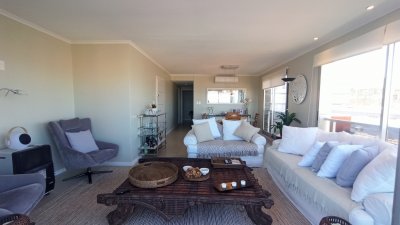 Apartamento en alquiler - Península Ref. 4933