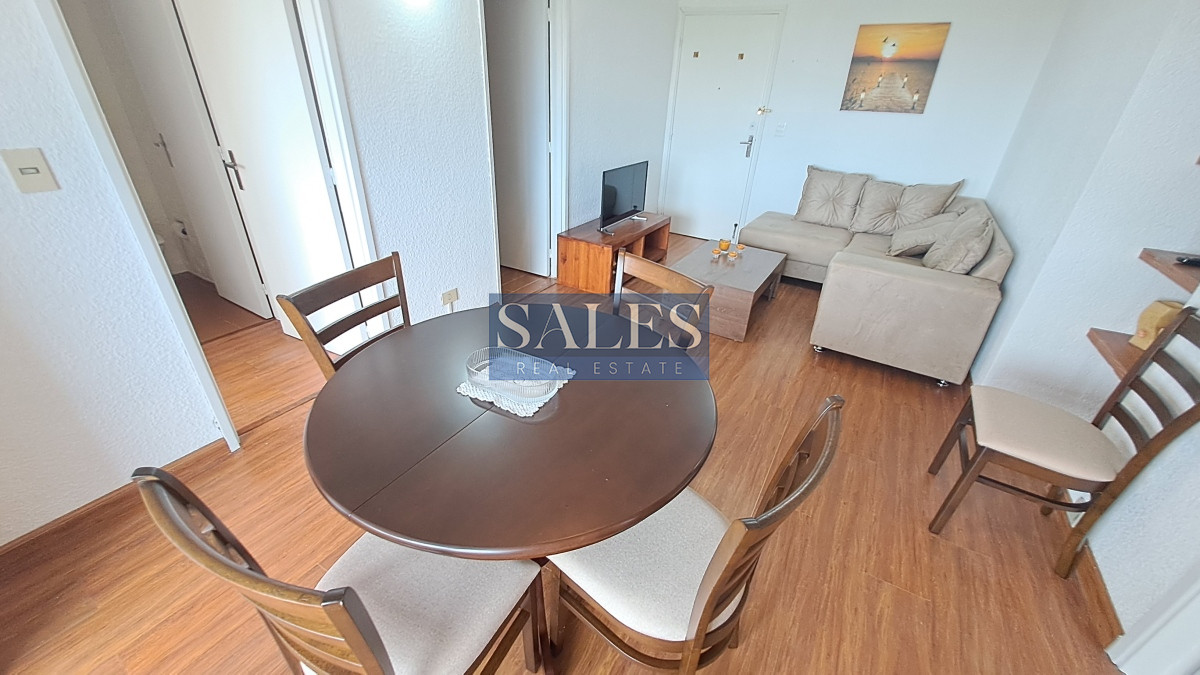 Apartamento ID.38 - Apartamento en Alquiler Anual Punta del este, zona Roosevelt
