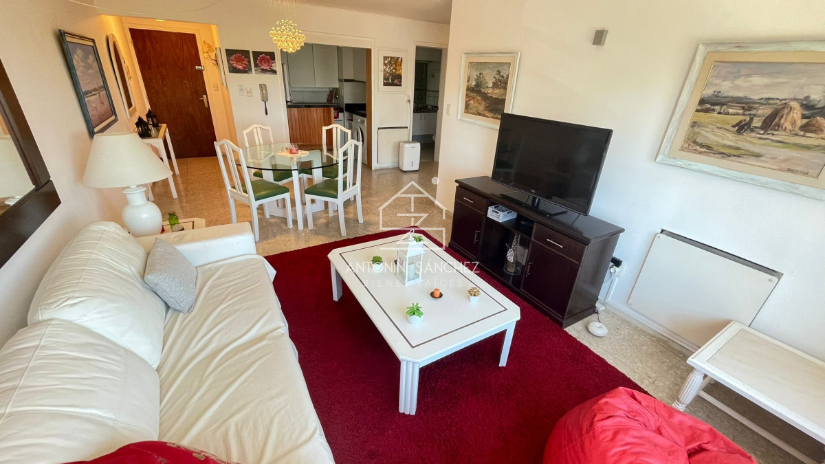 Apartamento ID.483 - Apartamento en Alquiler Anual - Zona Península Ref. 6553